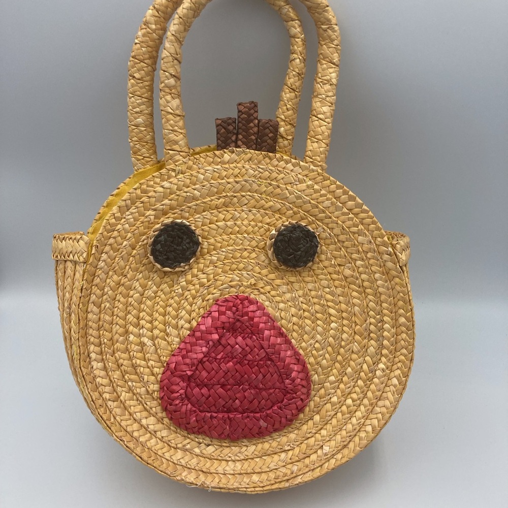 DIE SPIEGELBURG GERMANYUnique, chic  and Whimsical straw purse woven chicken bag